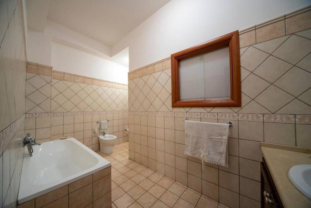 Casa Vacanze Il Fischio Del Vento Zafferana Etnea Dış mekan fotoğraf